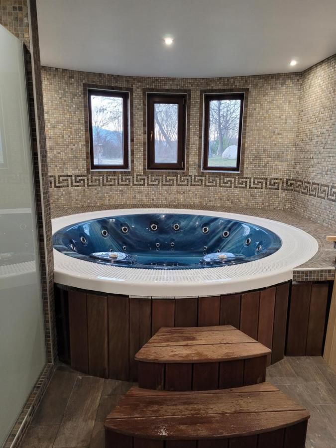 Guesthouse Green Fields 가르멘 외부 사진