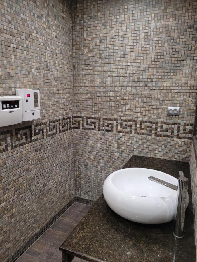 Guesthouse Green Fields 가르멘 외부 사진