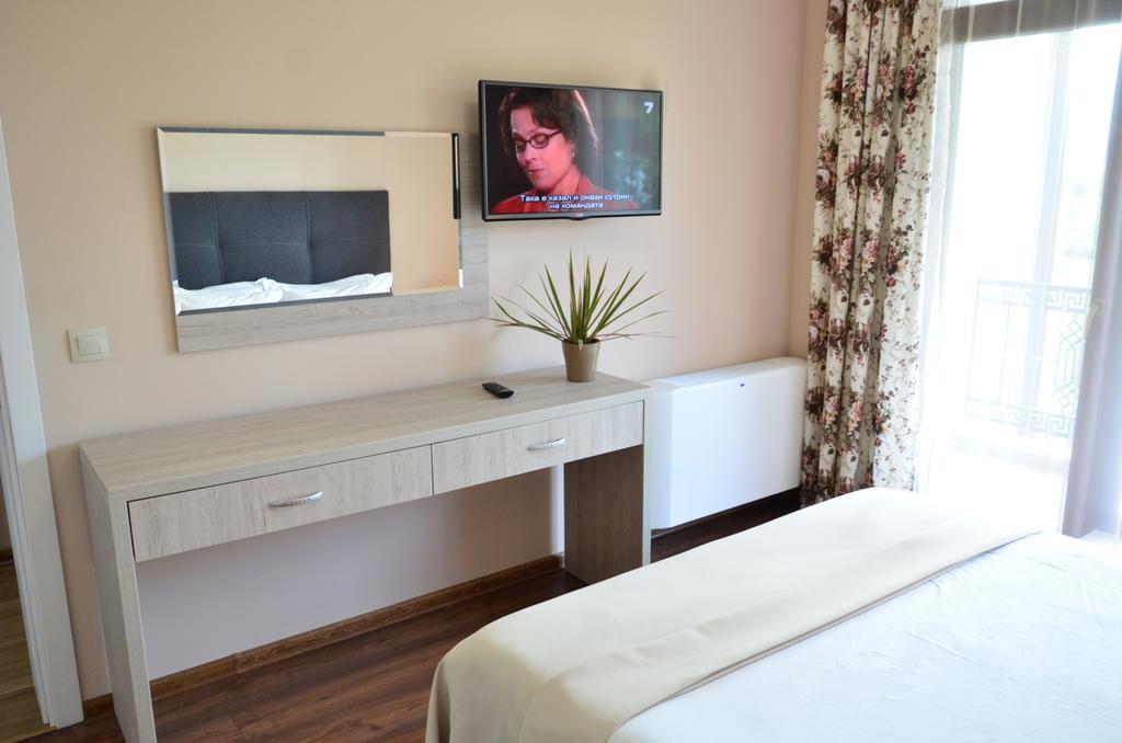 Guesthouse Green Fields 가르멘 외부 사진